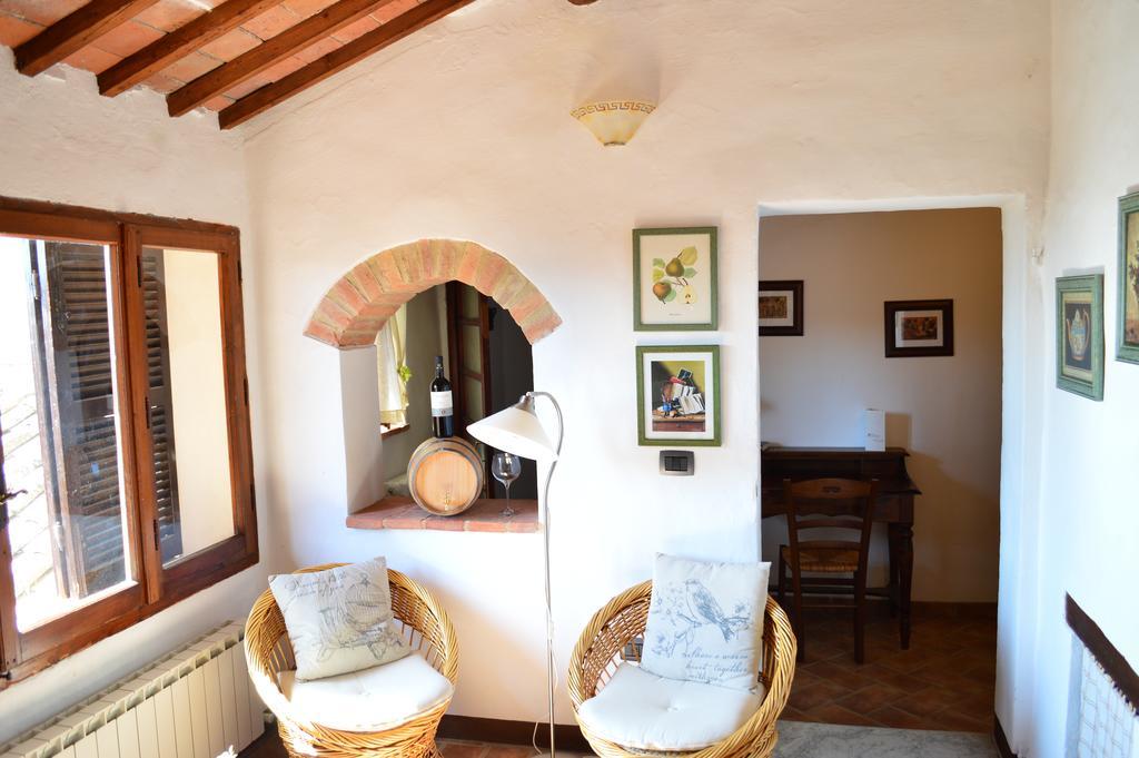 Apartment With Little Arch Montepulciano Room photo