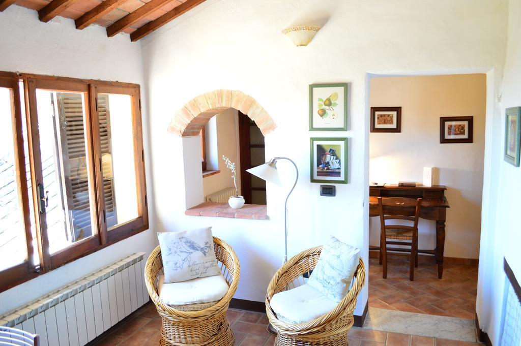 Apartment With Little Arch Montepulciano Room photo