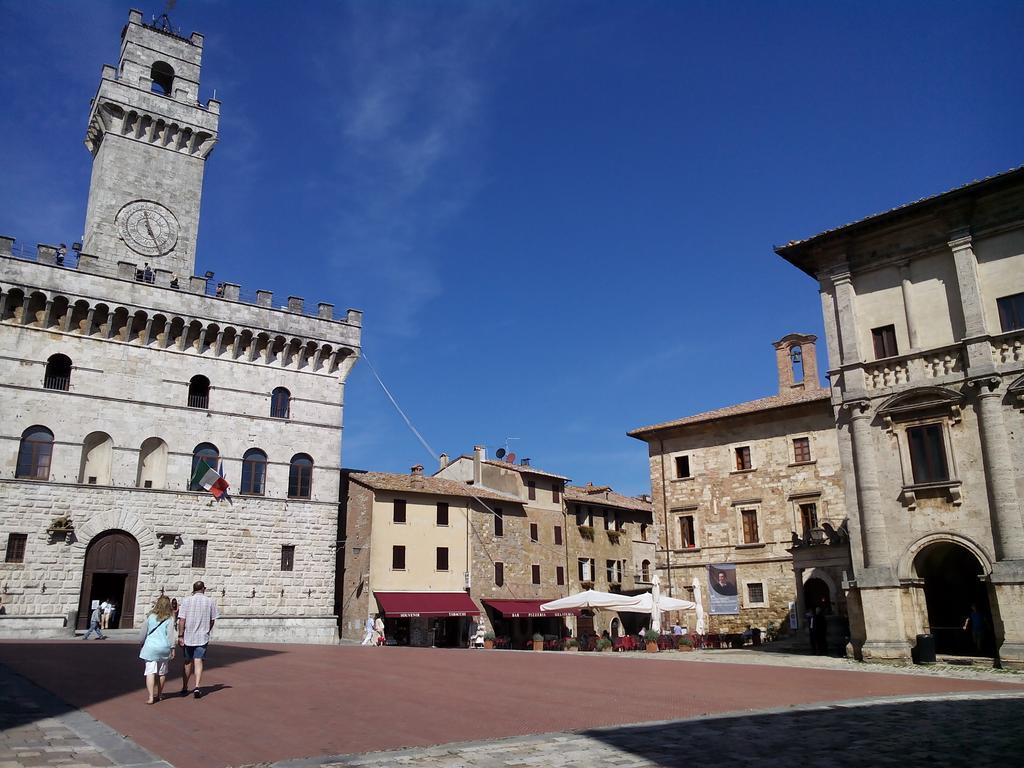 Apartment With Little Arch Montepulciano Room photo